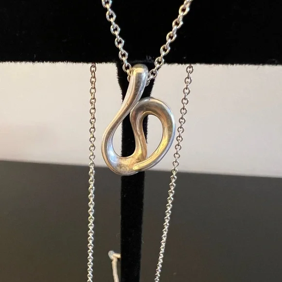 Tiffany & Co Peretti Open Wave Pendant & Necklace 925 - Picture 2 of 3